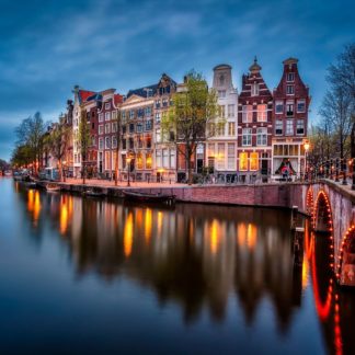 AMSTERDAM VALENTINES WEEKEND CITY BREAK FOR 2 PLUS 6 INSTANT WINS