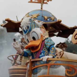 Disneyland Paris 2025 for a family of up to 6 - £2500 Cash Alternative- £1000 Instant Wins